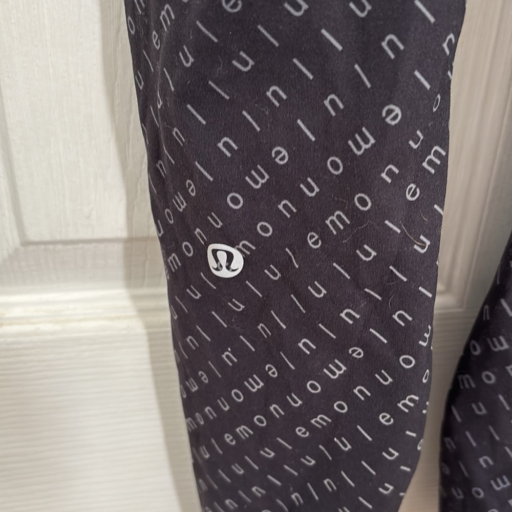 Lululemon Wunder train leggings - Picture 3 of 5